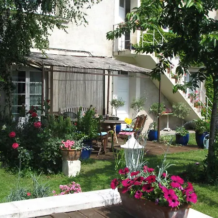 Bleu Agapanthe Bed and breakfast *